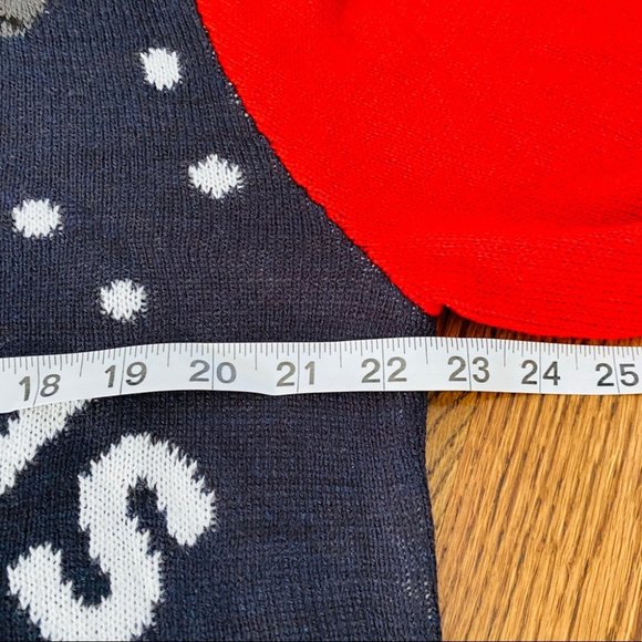 NEW H&M SANTA PAWS Holiday Christmas Sweater Men's Sz S / Womens Sz M - Picture 7 of 11